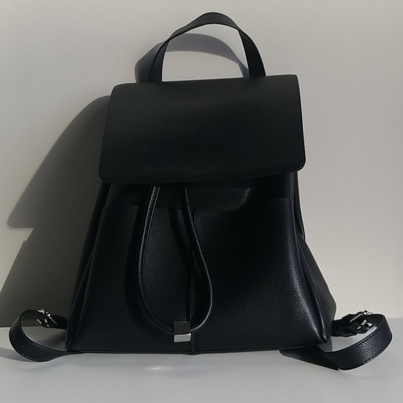 Zara Black Backpack - Picture 3 of 8